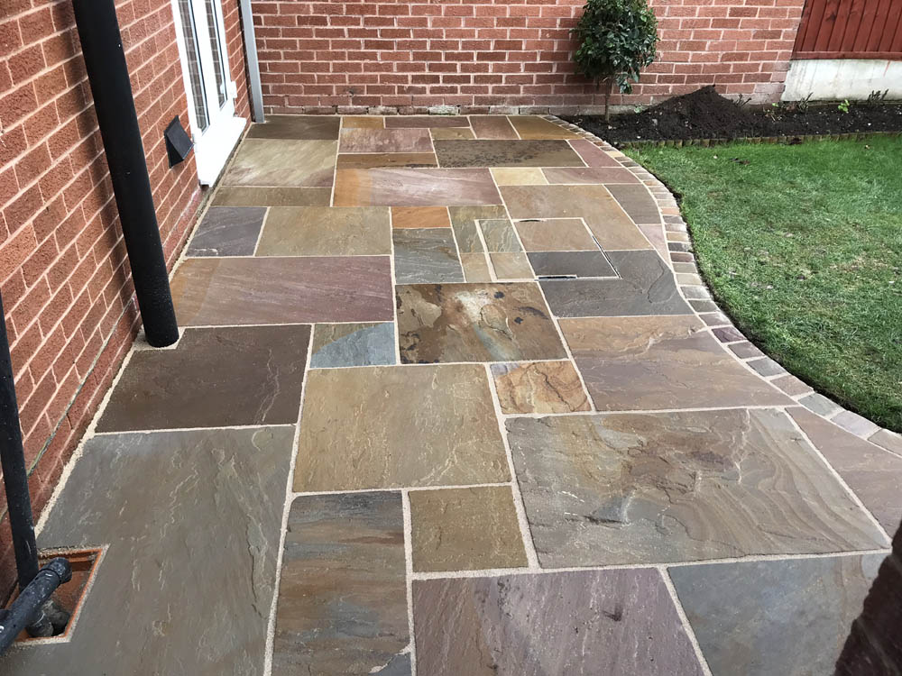 Patios Worksop, Paving Worksop and Slabbing Worksop - Free Quotes and Guarantees